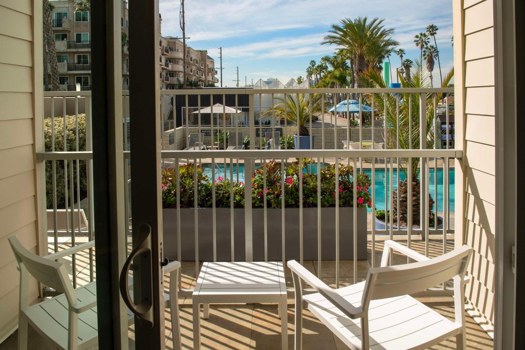 Hilton Garden Inn Los Angeles Marina Del Rey Exteriör bild