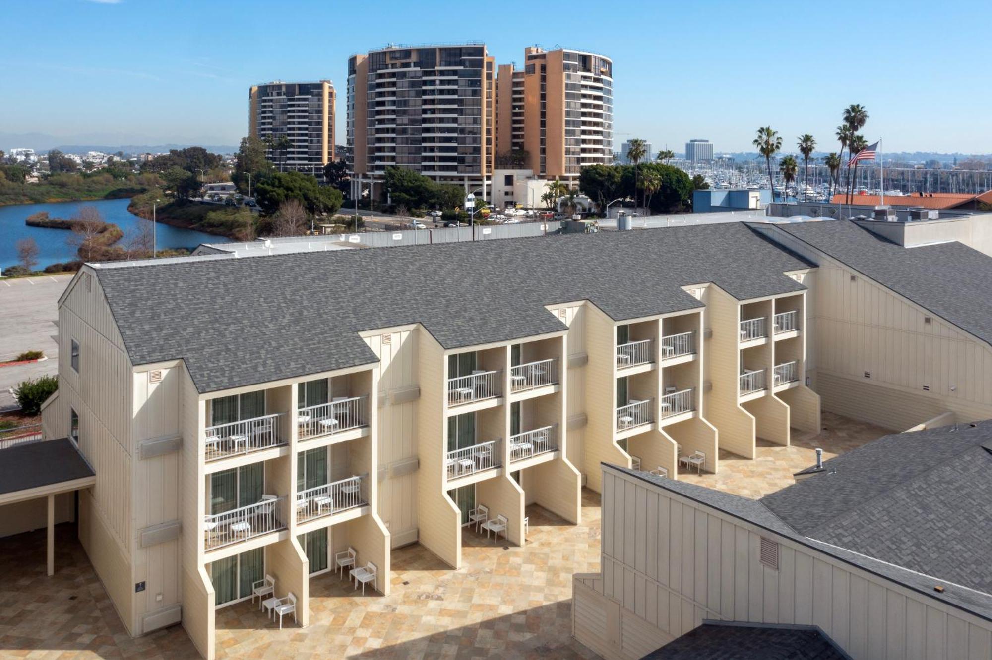 Hilton Garden Inn Los Angeles Marina Del Rey Exteriör bild
